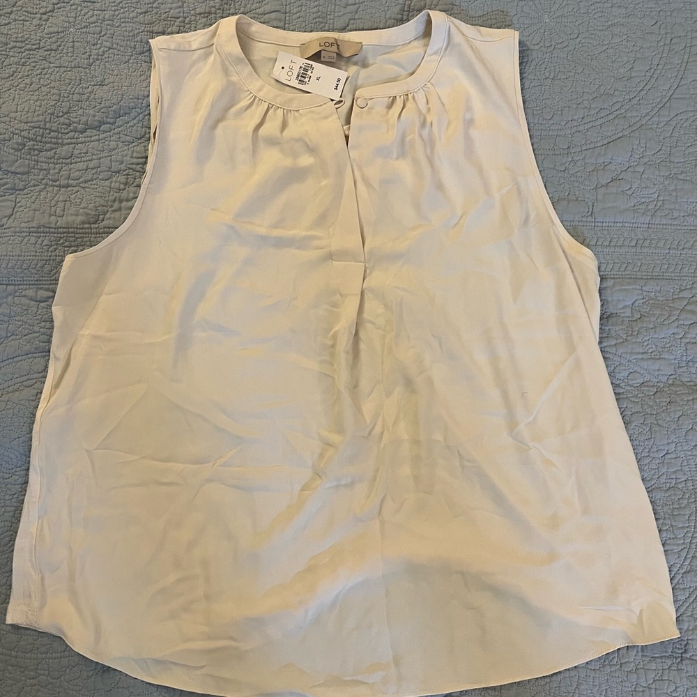 NWT Loft sleeveless blouse